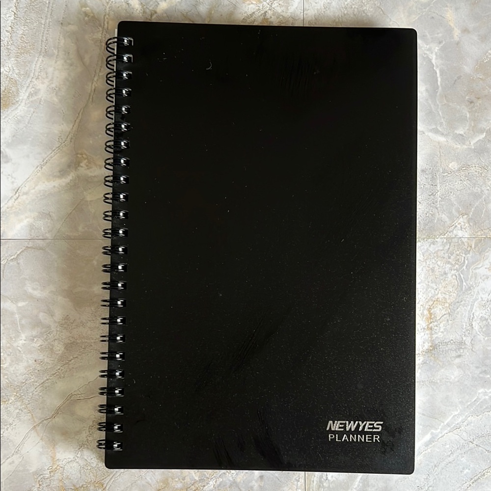 Newyes Black Smart Planner